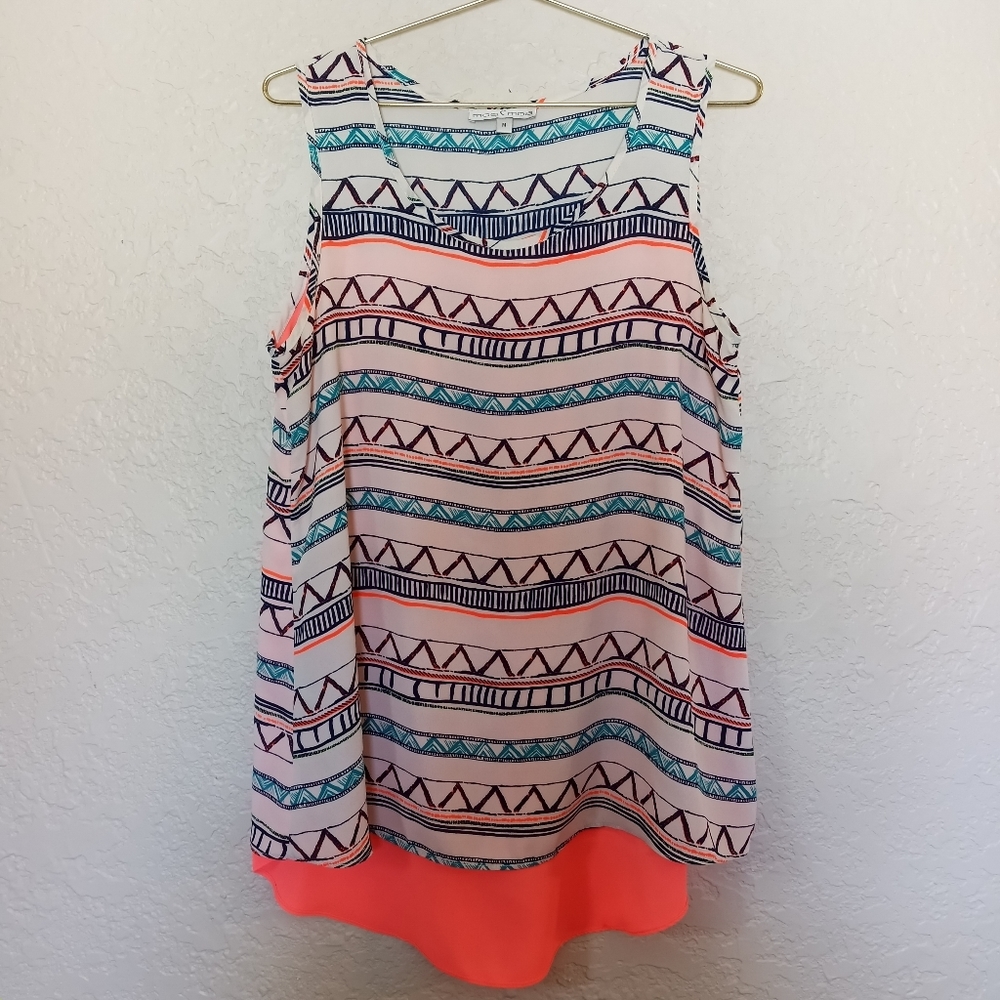 🛍 3/$12 MOA MOA Print Tank with Slit Back and Pink Underlay Size Medium